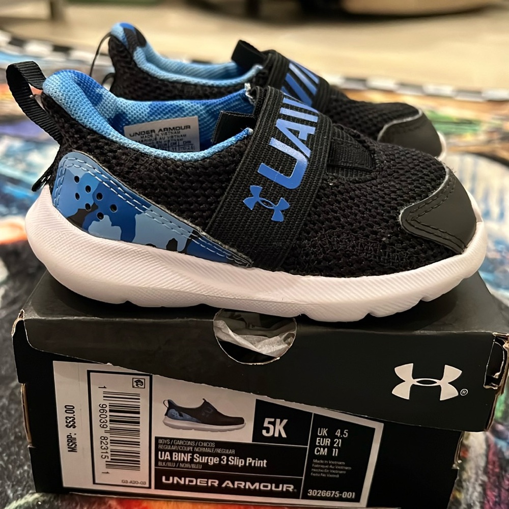 Under Armour Boy's Surge 3 Slip-On Print 6K Toddler